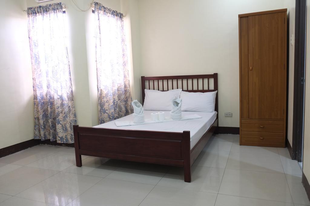 Southpole House 2* Cebu